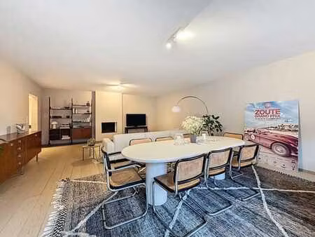 parc royal - bel appt 2ch + terrasse + poss pk