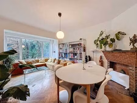 square vergote - rez-de-chausée 1 chambre avec jardin