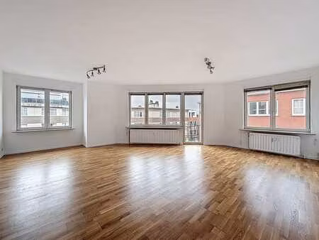 a louer - appartement 1 chambre + bureau