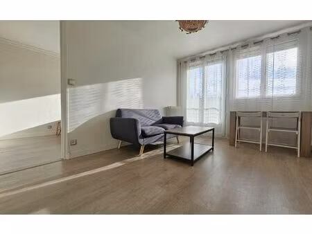 location appartement  46.12 m² t-2 à vanves  1 250 €