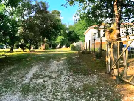 terrain constructible 857m² quartier la garenne