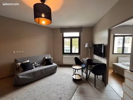 joli t2 meublé 33m² chambery en face de la gare