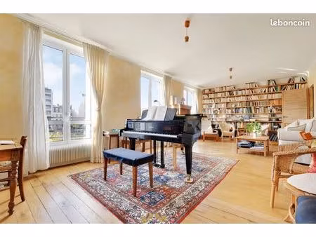 maison 12 pièces 206 m²