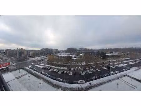 appartement rénové classé dpe b  avec équipements essentiels