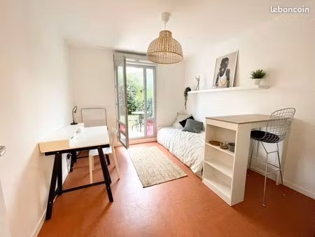 studio avec terrasse grange blanche