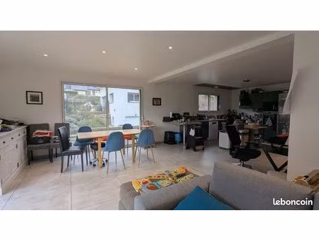 maison contemporaine t5 avec suite parentale