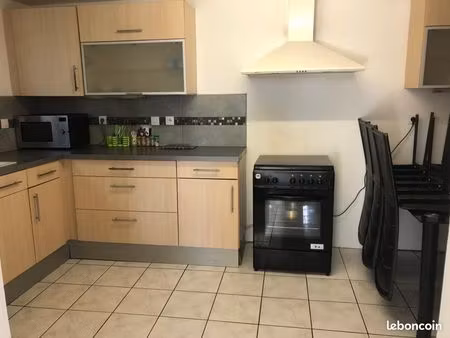 beau t2 de 53m2 dans quartier tres calme