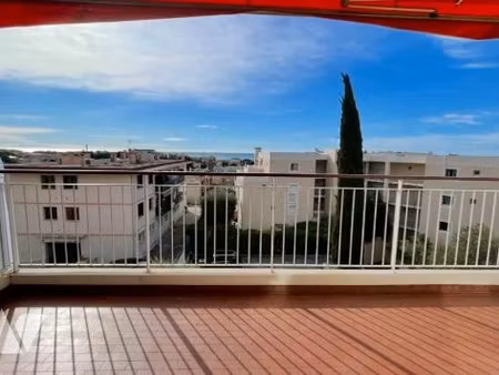 vente appartement 69 m² à saint-laurent-du-var (06700)  320 000 €