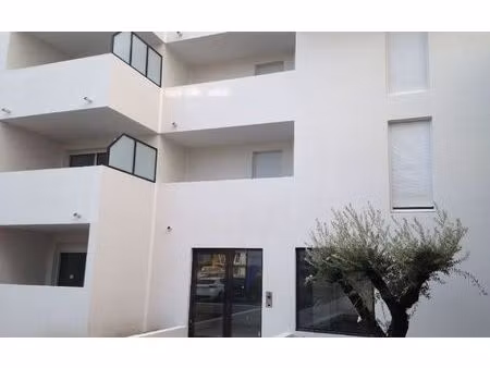 location appartement  36.74 m² t-1 à montpellier  650 €