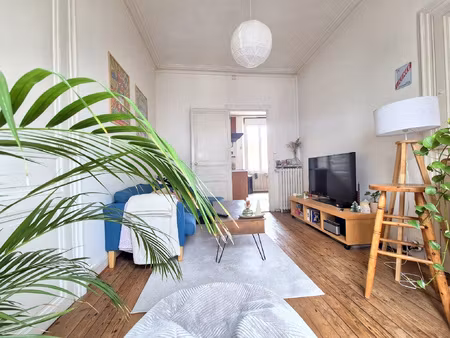 bel appartement t3 quartier viarme-talensac avec locataire e