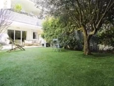 maison de 5 pièces avec terrasse  jardin et garage