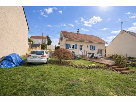 maison 80m² sur terrain de 1100m ²