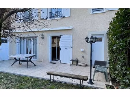 maison rillieux-la-pape 108 m² t-5 à vendre  439 000 €