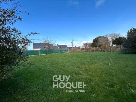 terrain d'exception 400 m² viabilisé  à 5 minutes des remparts