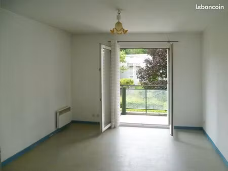 agréable appartement 33mètres carrés dans résidence etudiant