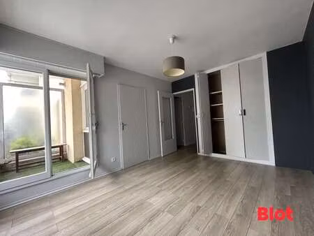 location appartement t1 à rennes centre ville (35000) : à louer t1 / 25m² rennes centre vi