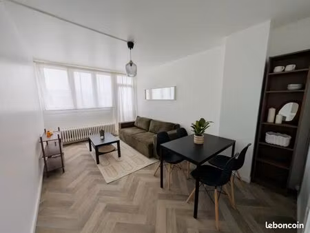 beau t2 meublé 42m2 - tourcoing (limite wattrelos)