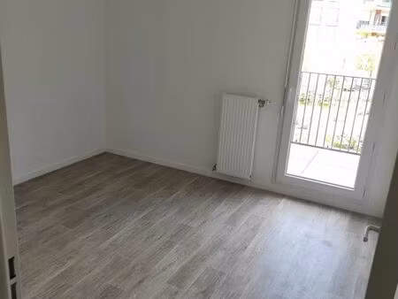 appartement f3- quartz - villeneuve la garenne (92)