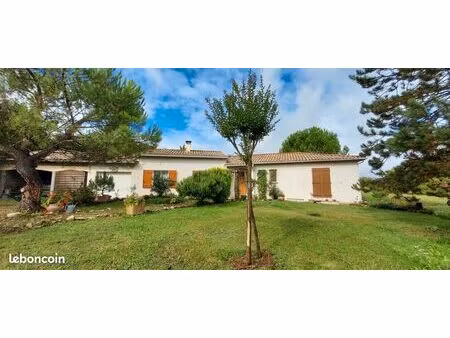 belle maidon de plein pied 150m²- terrain 2500m²- studio independant