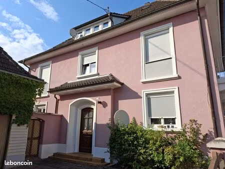 lauterbourg  centre-ville appartement 3/4 pièces