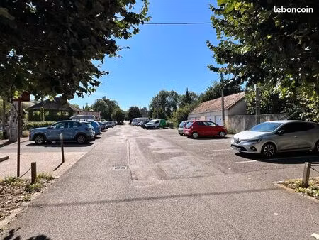 appartement meublé centre pouilly