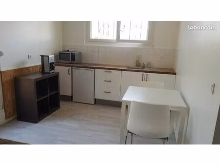 loue studio meuble-villebarou