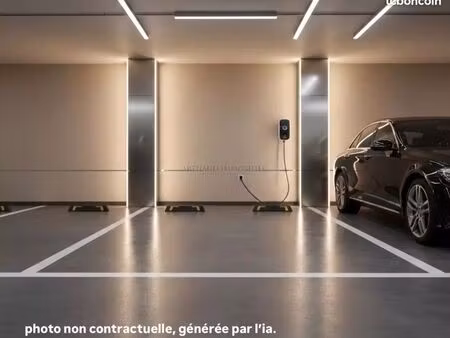 parking/box 11 m² paris 8ème