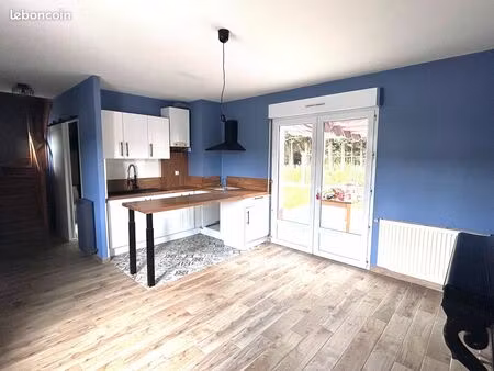 maison a louer lapugnoy