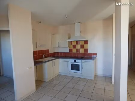 location f3  le soler