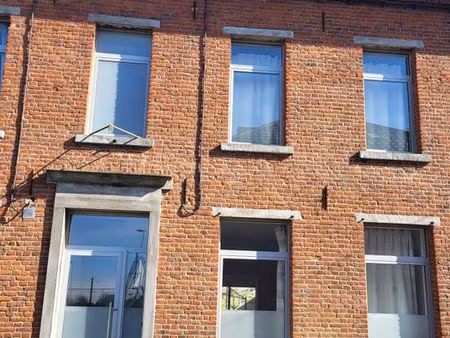 jurbise. a louer à 100m de la gare