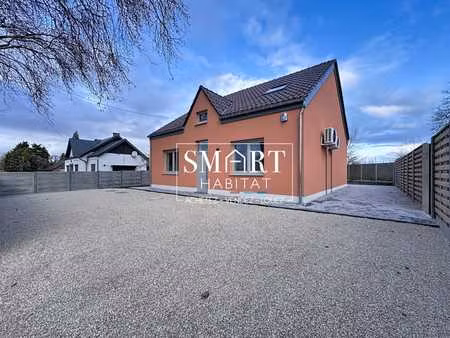 elégance et modernité - 4 façades - 2 ch -parking - terrasse