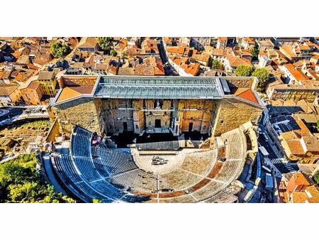 vente immeuble 89 m² orange (84100)