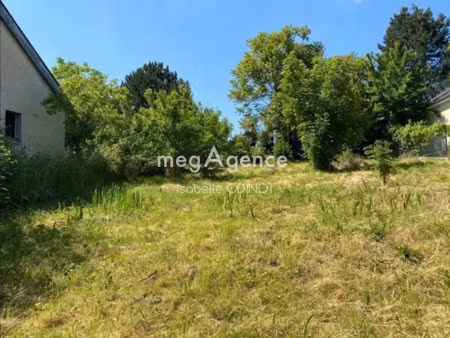 vente terrain 704 m² à saint-germain-en-laye (78100)  576 000 €