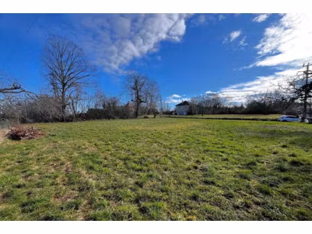 vente terrain 1072 m² à gourdon (46300)  21 000 €