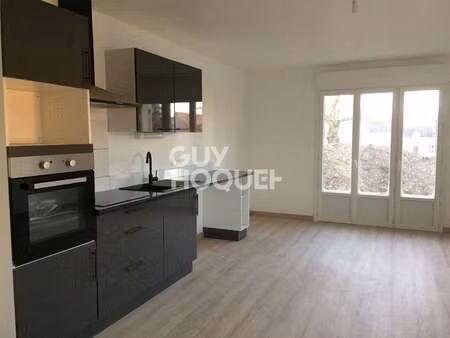 location appartement 2 pièces à elven (56250) : à louer 2 pièces / 39m² elven