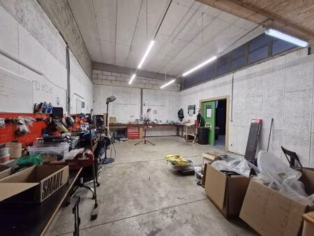 surface industrielle à louer à cense de la motte 49 manage (rbv27855)