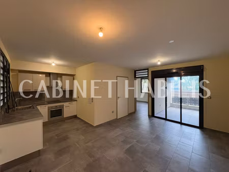 a vendre - appartement f2 40.88 - saint pierre - 205 000 eur