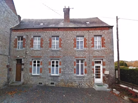 ensemble de 2 maisons en pierre à rénover