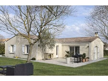 pavillon de 116 98 m² à usseau