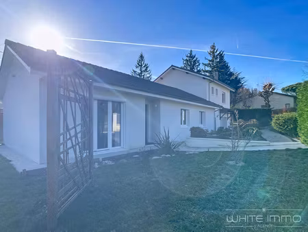 'la joie'- vente francheville bel air  maison de famille 200