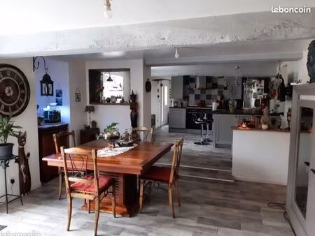 charmante maison de campagne