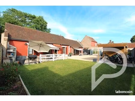 longère 5 pièces 95 m²