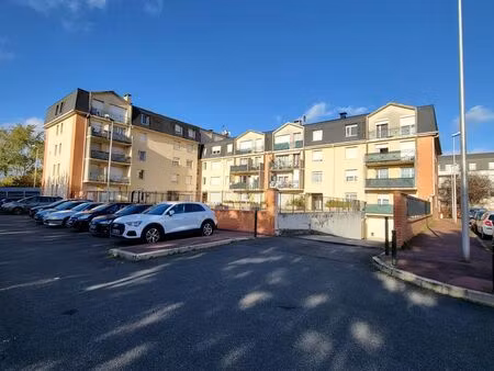 appartement studio meublé emplacement n°1