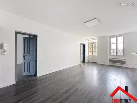 appartement 3 pièces 76 m²
