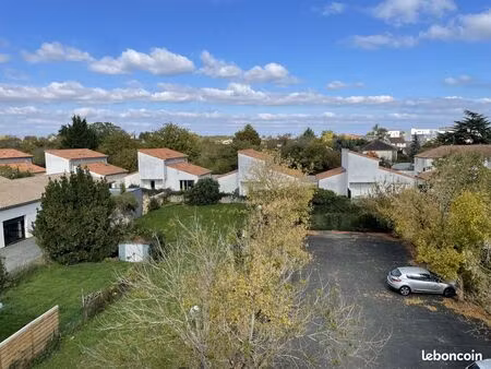 studio 1 pièce 19 m²