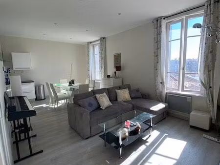 appartement 2 pièces 50 m²