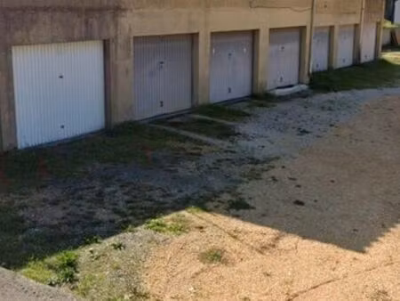 location garage conhilere