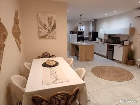 maison village meublée