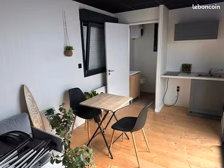 studio / chambre indépendante de 16 24 m²