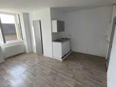 loue studio saint junien